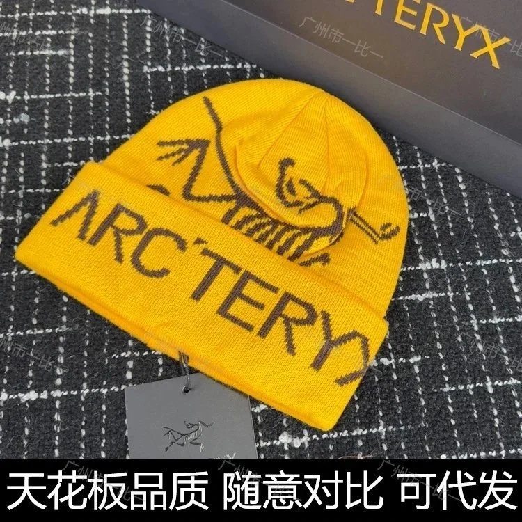 Hat 4