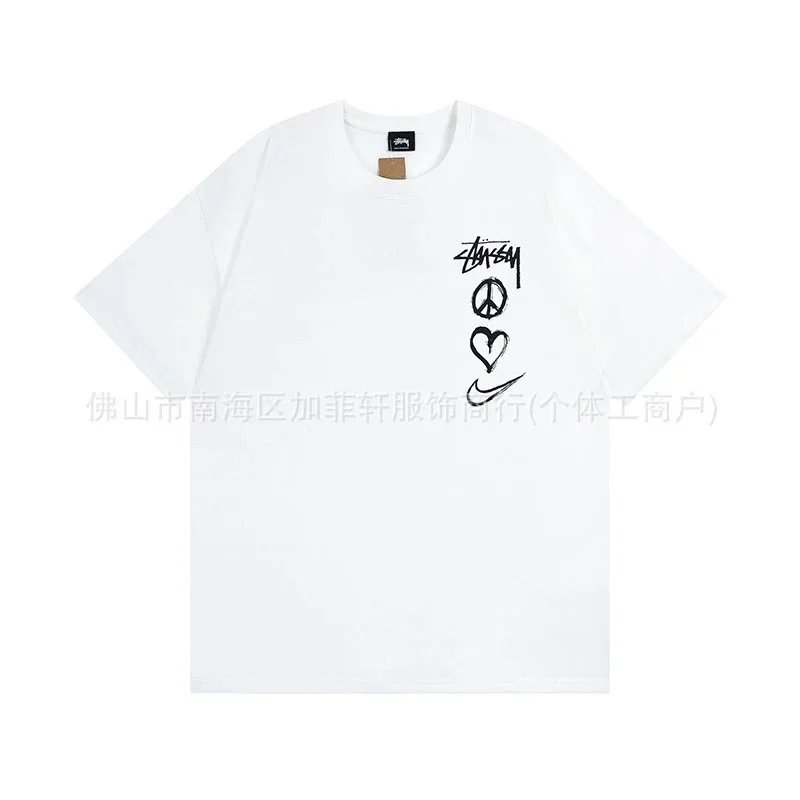 Classic Letter Print Tee photo 6