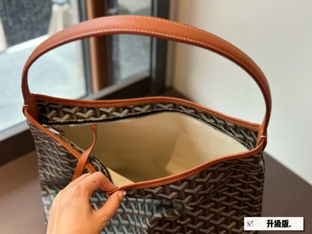 Goyard Shoulder Bags Monogram Hobo product detail image 7