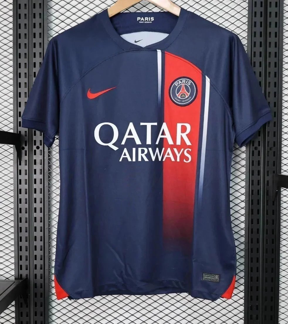 Real Madrid 10 Football Jersey photo 4