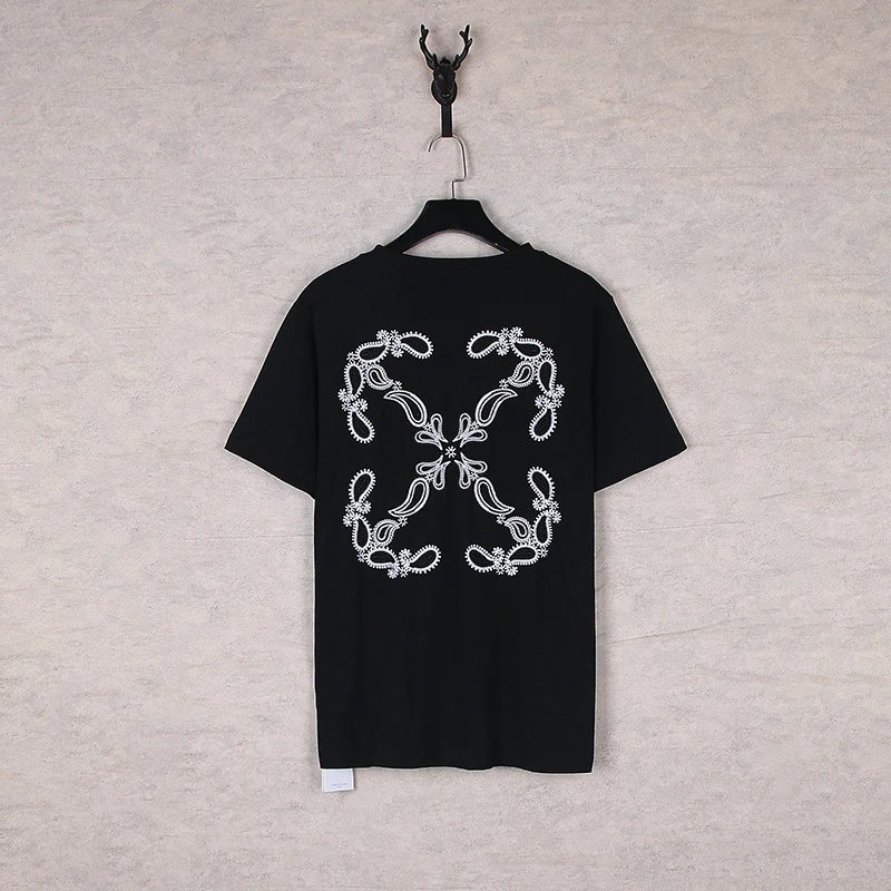 Gradient Arrow T-Shirt photo 4
