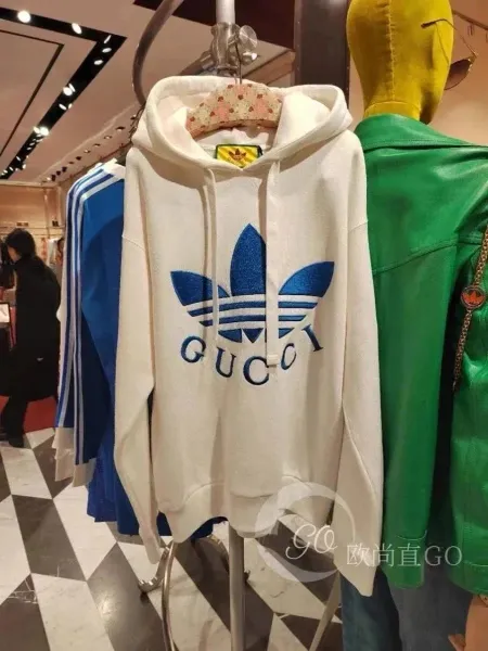 Gucci Logo Print Hoodie Black - 2