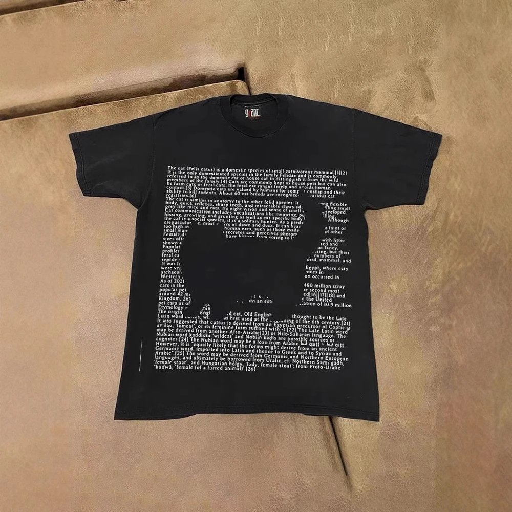 Cat Print T-Shirt photo 2