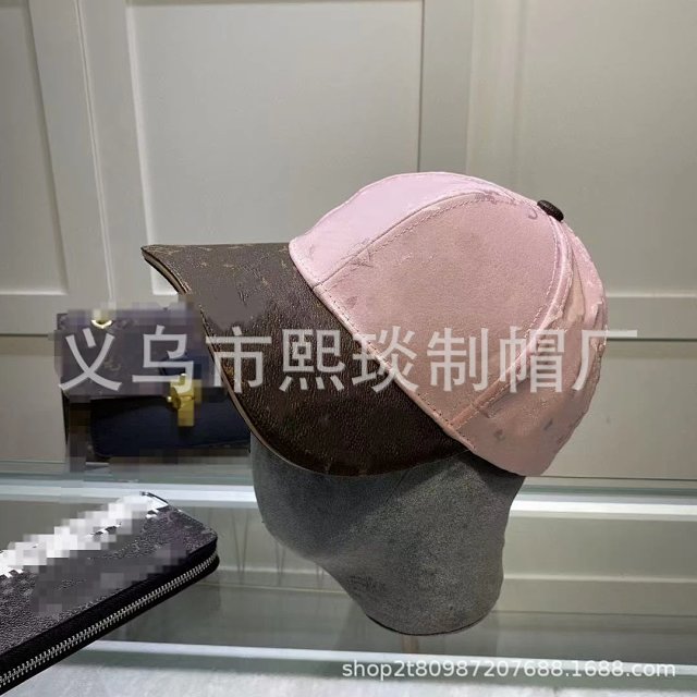 LV Louis Vuitton Cap: seller detail photo 4