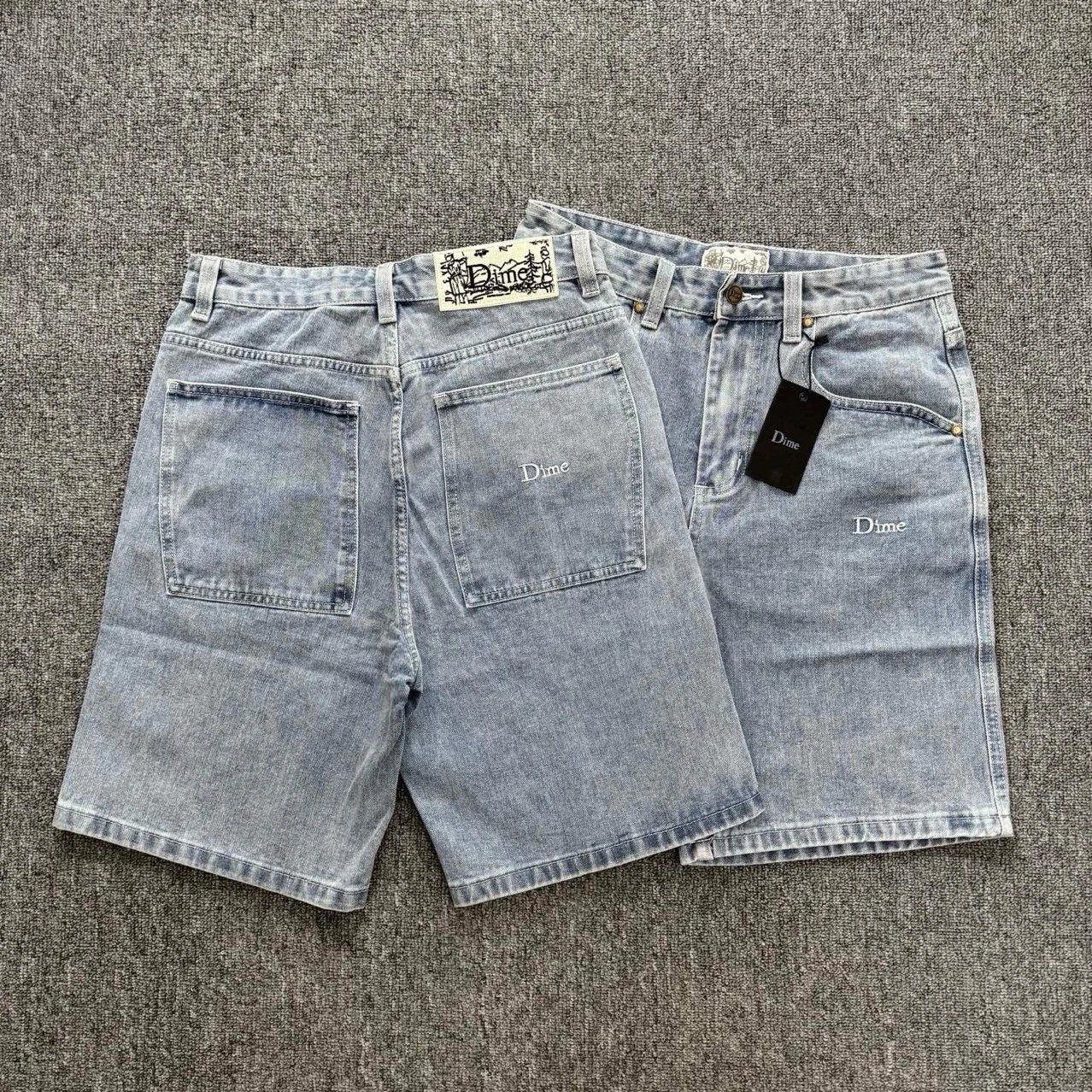 Straight Five-Pocket Denim Shorts with 3D Embroidery photo 6