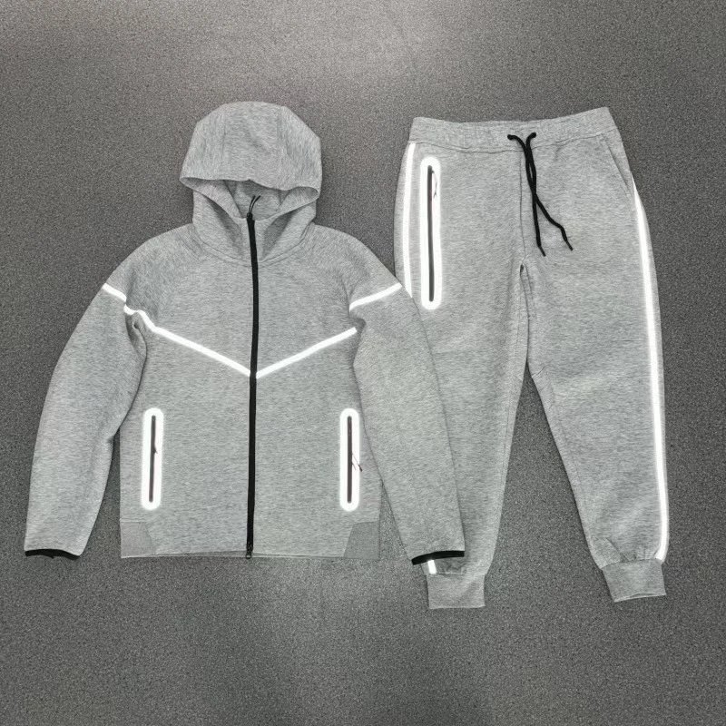 Spring Reflective Stripe Cotton Hoodie and Sweatpants Set photo 2