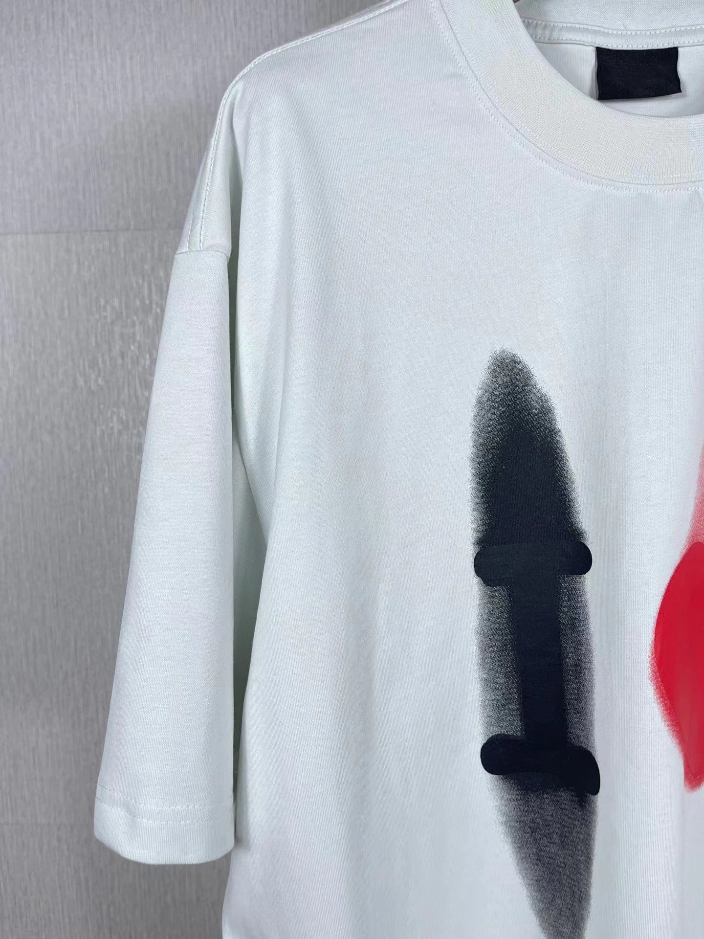 Heart Embroidery Couple T-Shirt photo 7