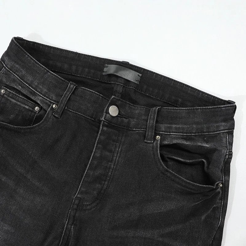 Distressed Logo Embroidery Denim Jeans photo 5