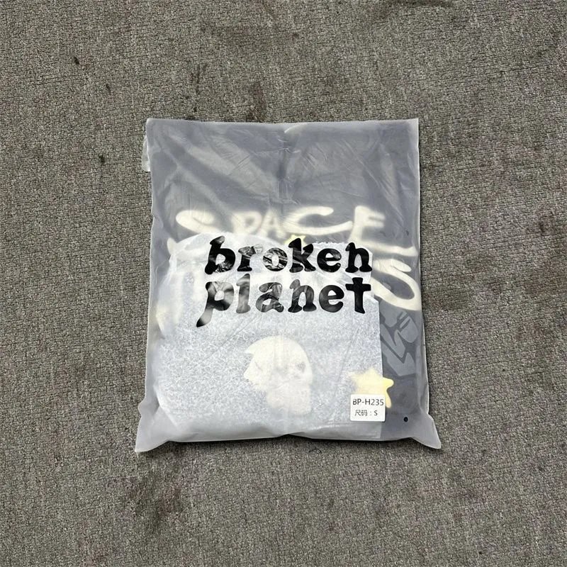 Letter Skull Foil Print Hoodie photo 5