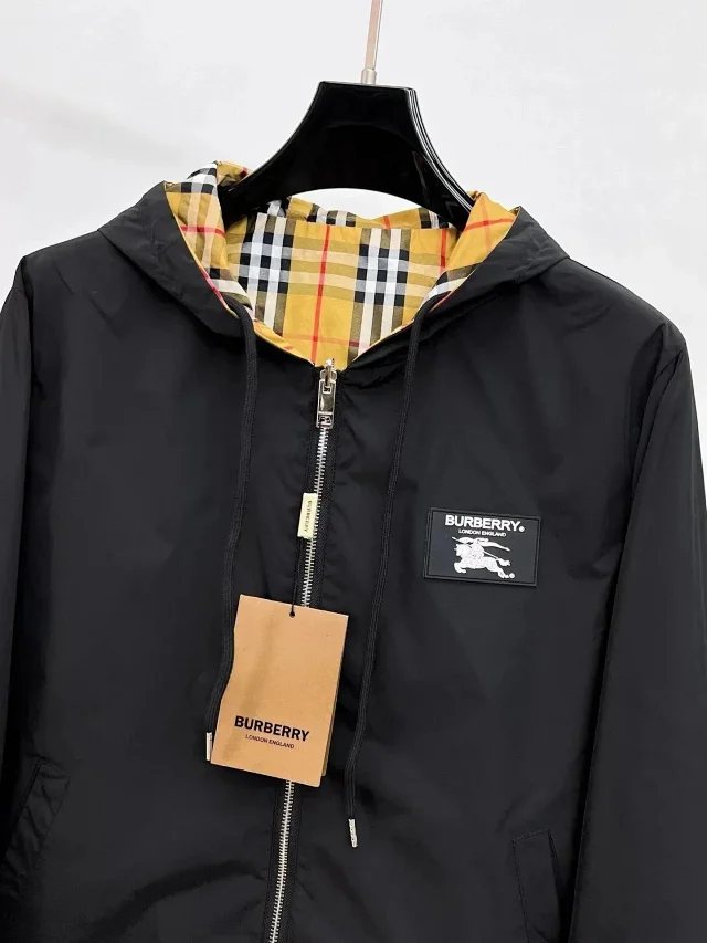 Burberry Jackets Reversible Hooded Zip Jacket with Check Side product detail image 2
