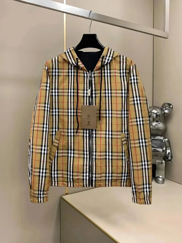 Burberry Jackets Reversible Hooded Zip Jacket with Check Side product detail image 9