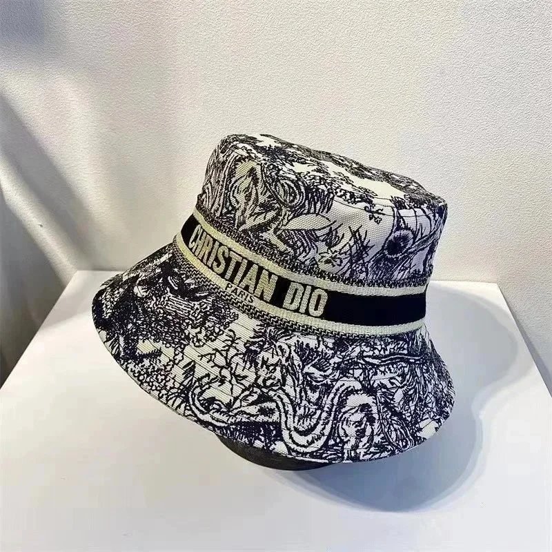 Louis Vuitton Hats Reversible embroidered bucket hat — D-ior black