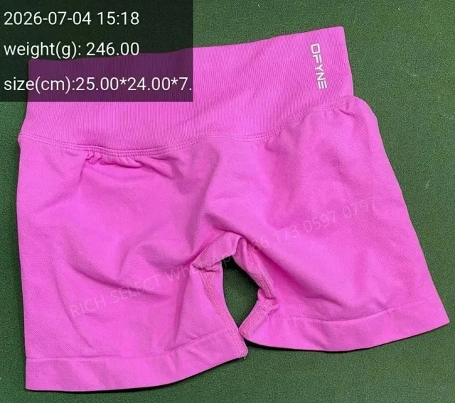 DFYNE Underwear Cross-Back Sports Bra with Ribbed Underband product detail image 22