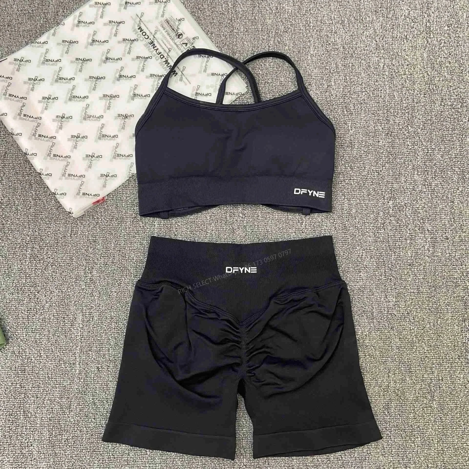 DFYNE Underwear Cross-Back Sports Bra with Ribbed Underband — Black Crossover Bra Shorts