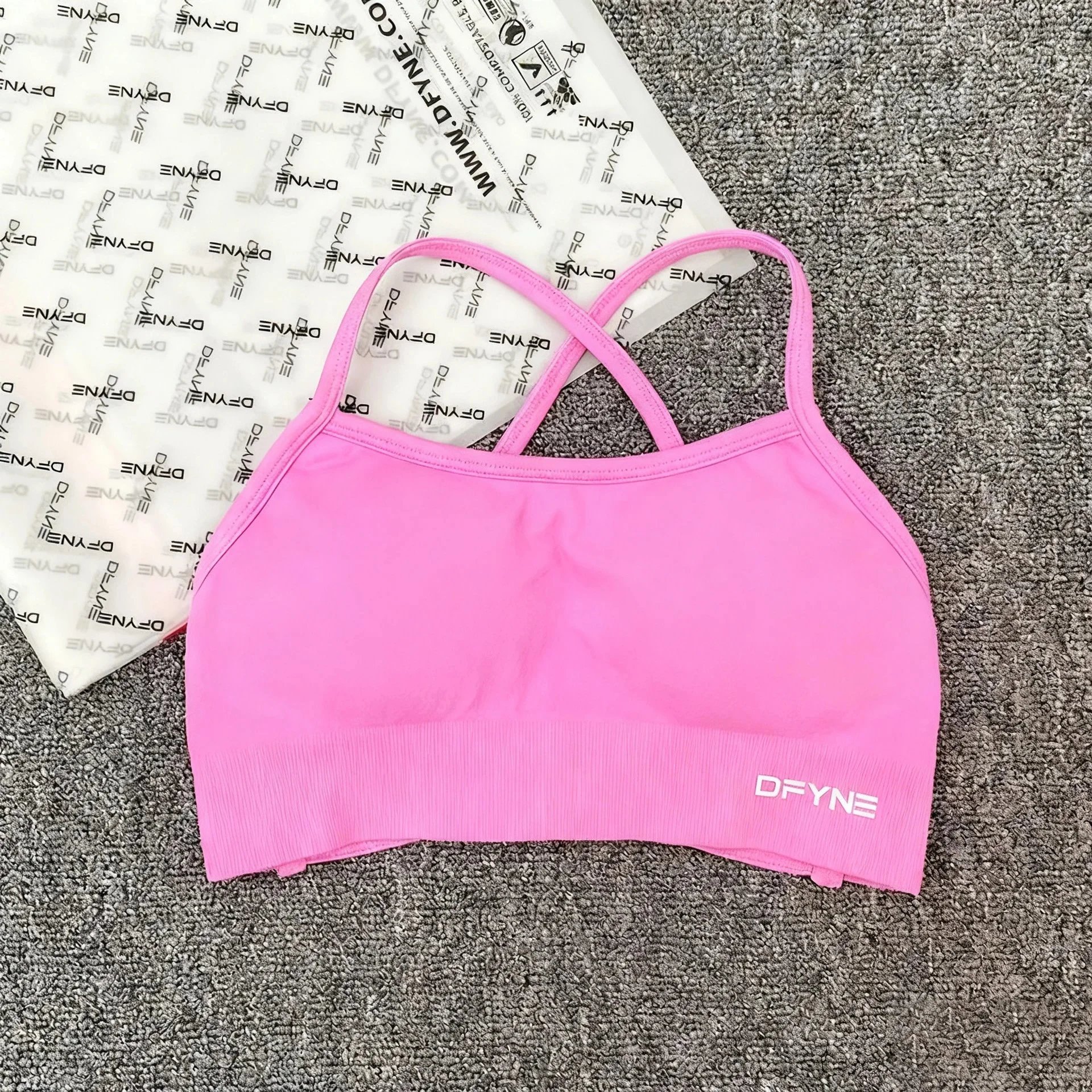 DFYNE Underwear Cross-Back Sports Bra with Ribbed Underband — Fresh pollen cross bra