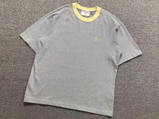 AMI Paris T-Shirts Contrast-trim crew-neck T-shirt with de Coeur chest logo product detail image 8