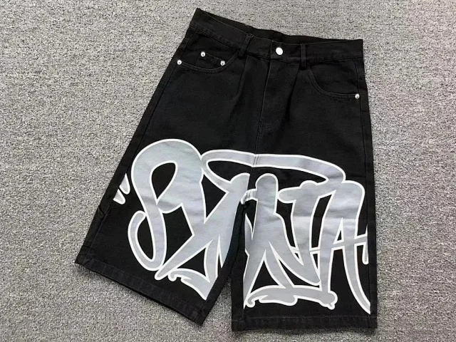 Unbranded Shorts Denim with graffiti-style front print product detail image 4