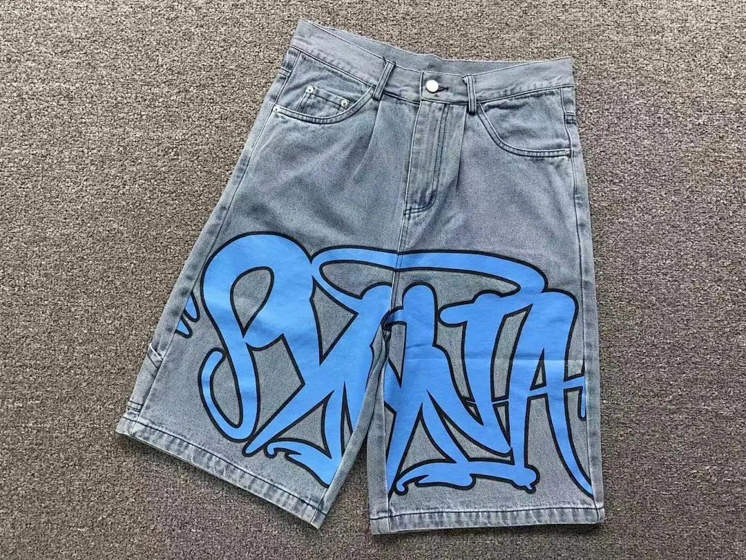 Unbranded Shorts Denim with graffiti-style front print — 02