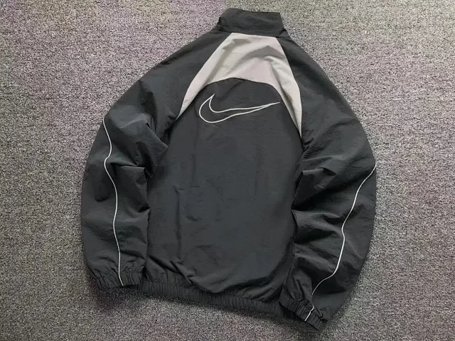 Nike Trousers Elastic-Cuff Track product detail image 3