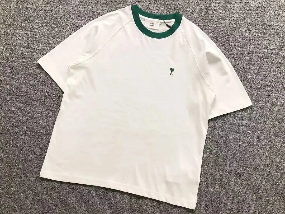 AMI Paris T-Shirts Contrast-trim crew-neck T-shirt with de Coeur chest logo — 08