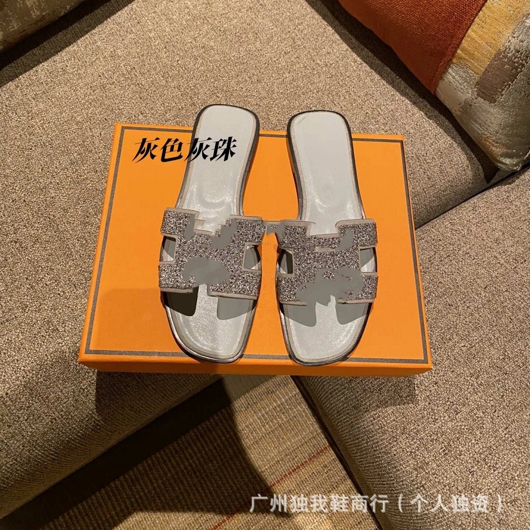 Hermès Sandals Oran H-Cut Slide — Gray gray beads