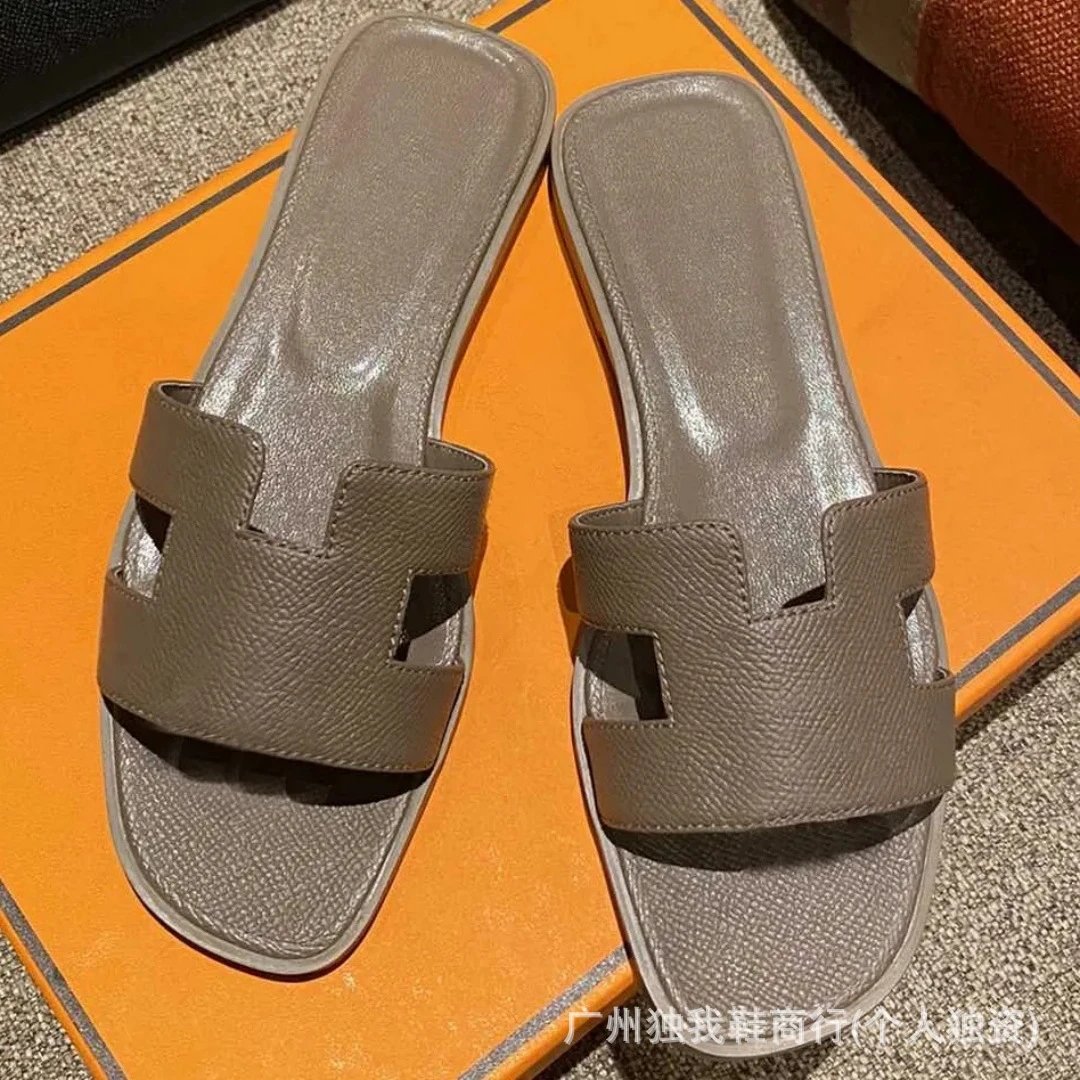 Hermès Sandals Oran H-Cut Slide — Elephant Gray