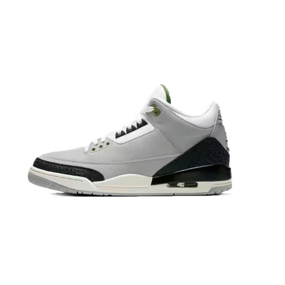 Air Jordan 3 Retro Pine Green Sneakers - 14