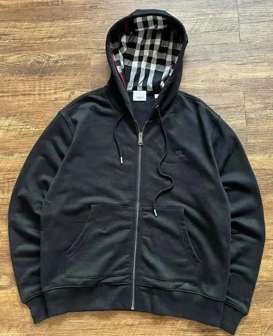 Black (Black hood lining comes in 2 colors, shipped randomly)