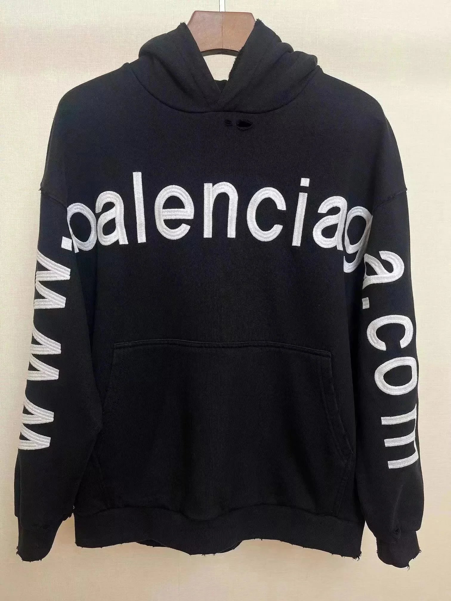 Burberry Thomas Bear Graphic Black Sweatshirt - 12