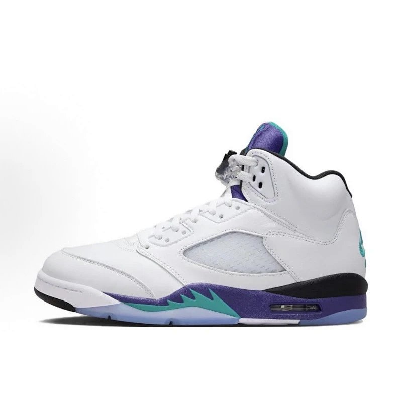 A5 Sneakers