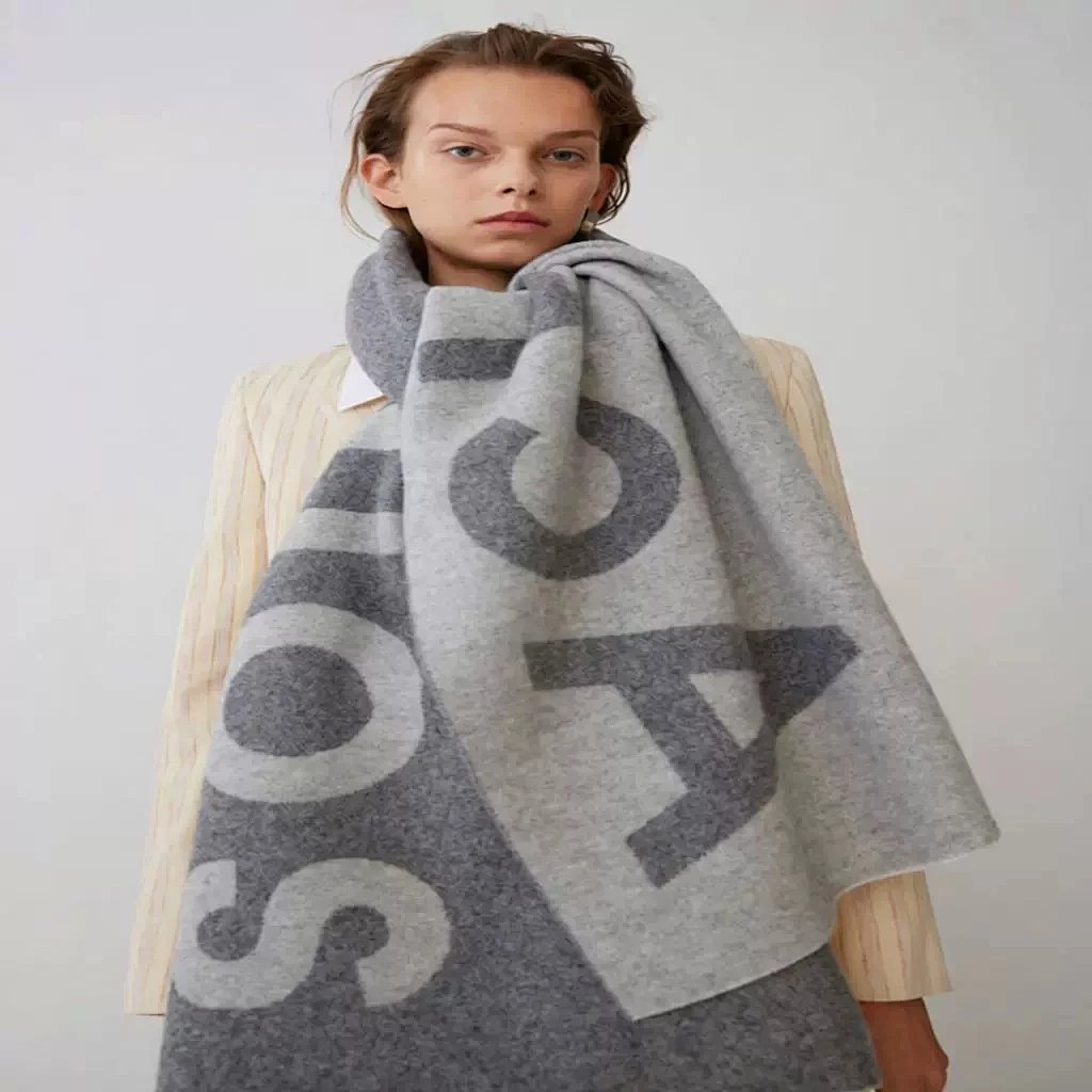 AW Scarf