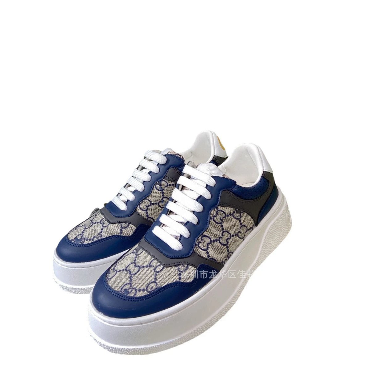 Ace Sneakers