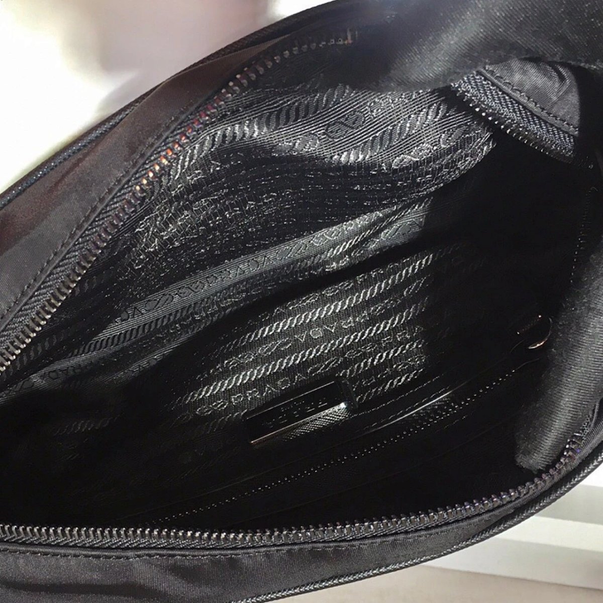 Nylon Lightweight Crossbody Chest Bag Messenger Bag