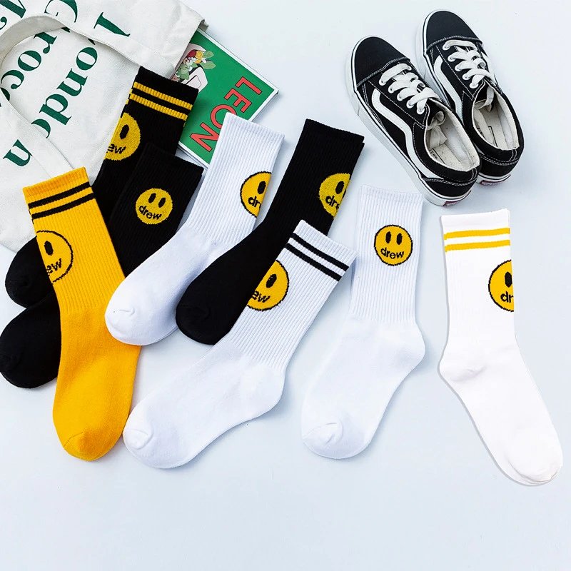 Trendy Smiley Face Socks Minimalist Letter Bieber Style Socks