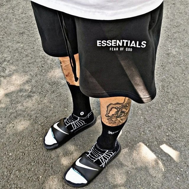 Fear Of God Fog Essentials Shorts: seller detail photo 3