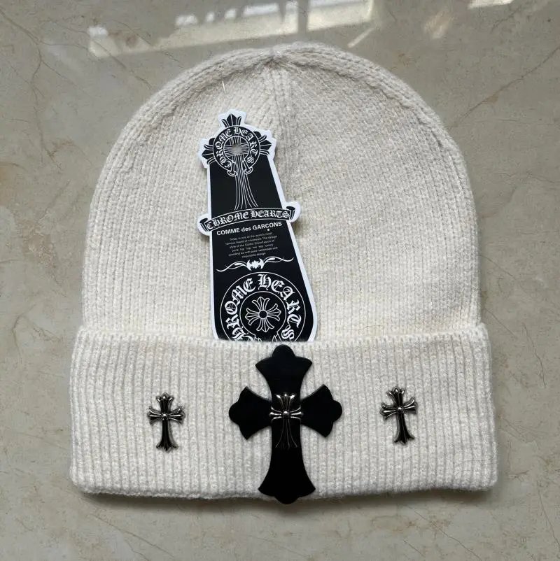Chrome Hearts x Comme des Garçons Cross-Embellished Beanie White - 1