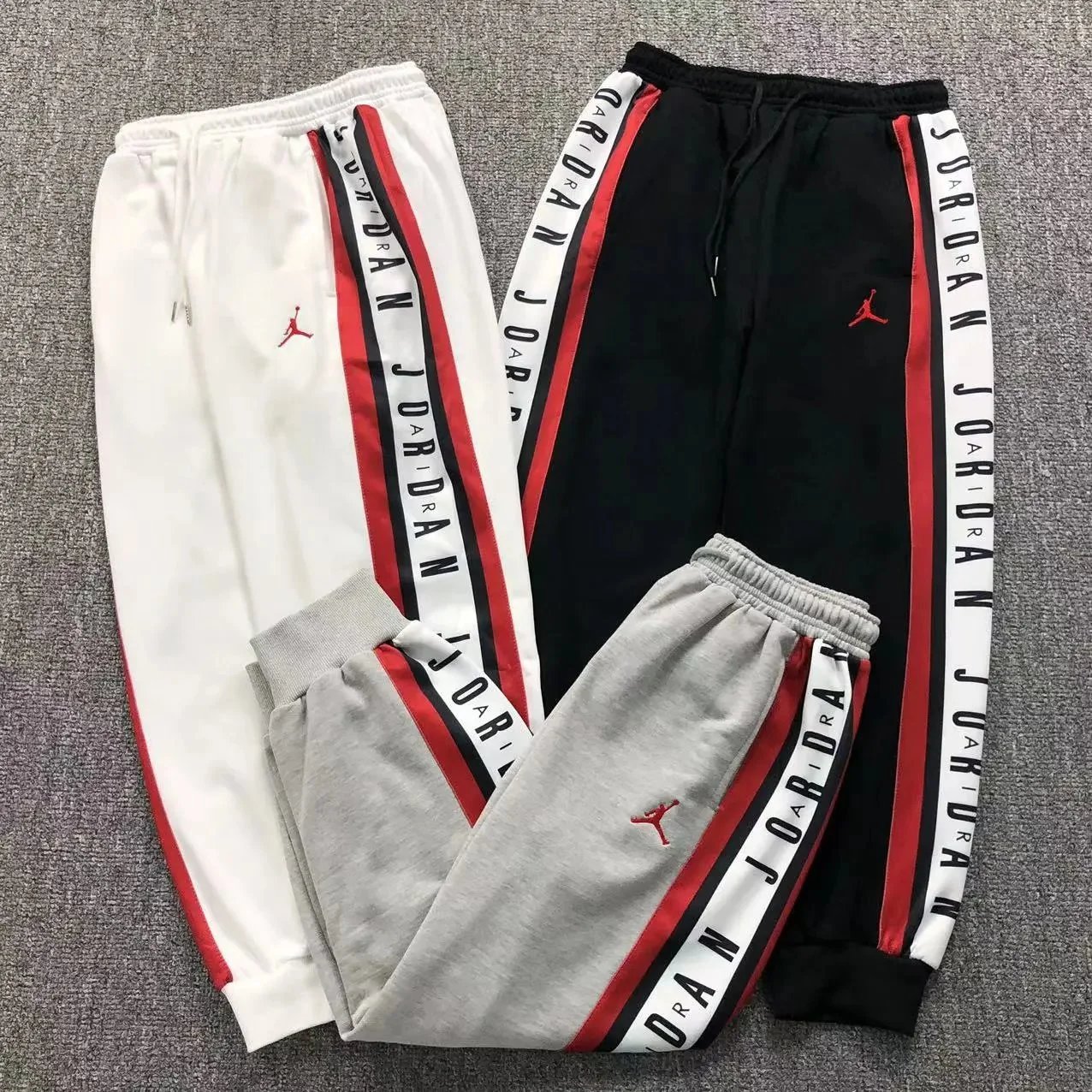 Air Jordan Graphic Sweatpants Black - 3