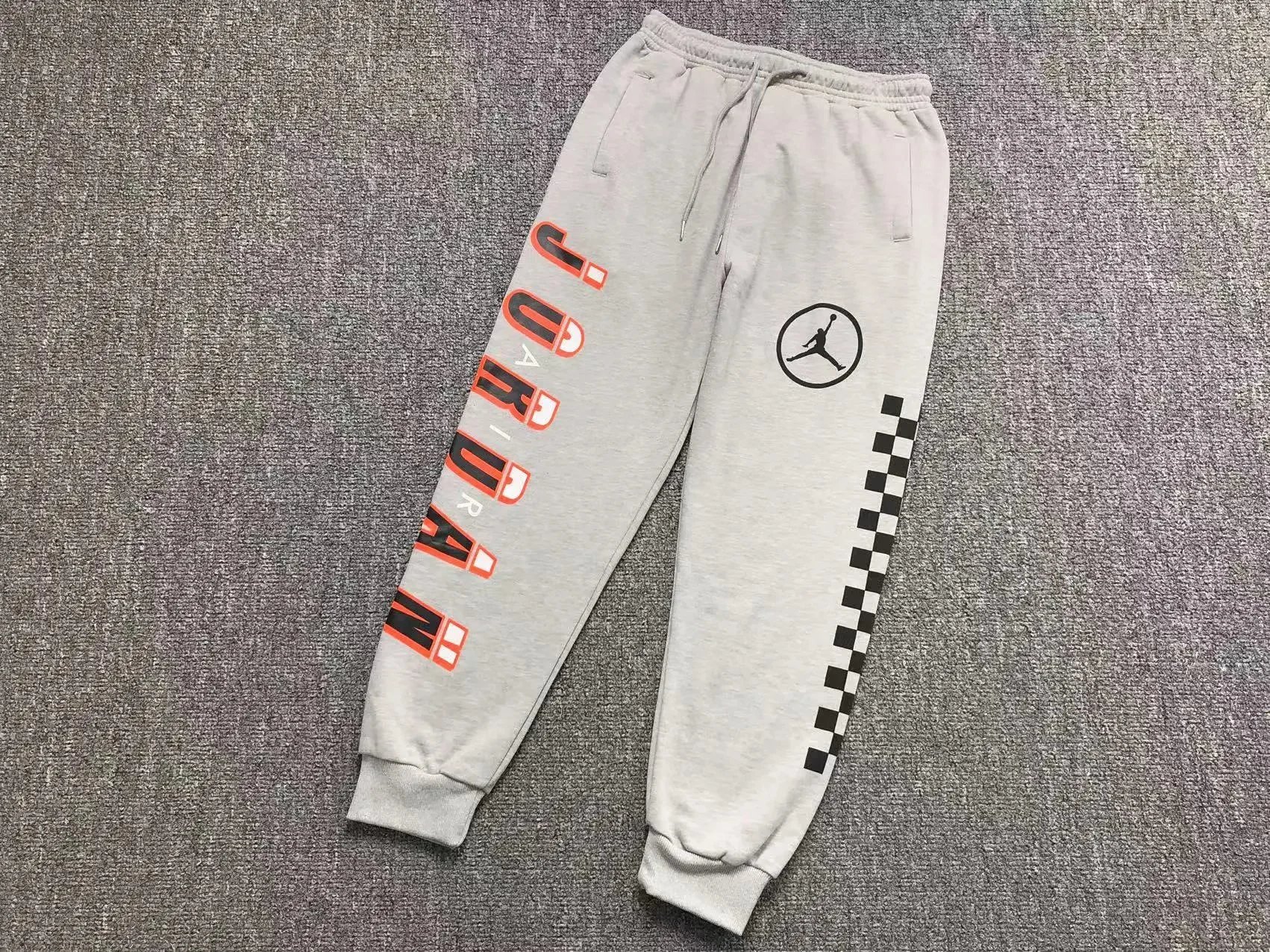 Jordan Trousers Logo-print jogger image 14