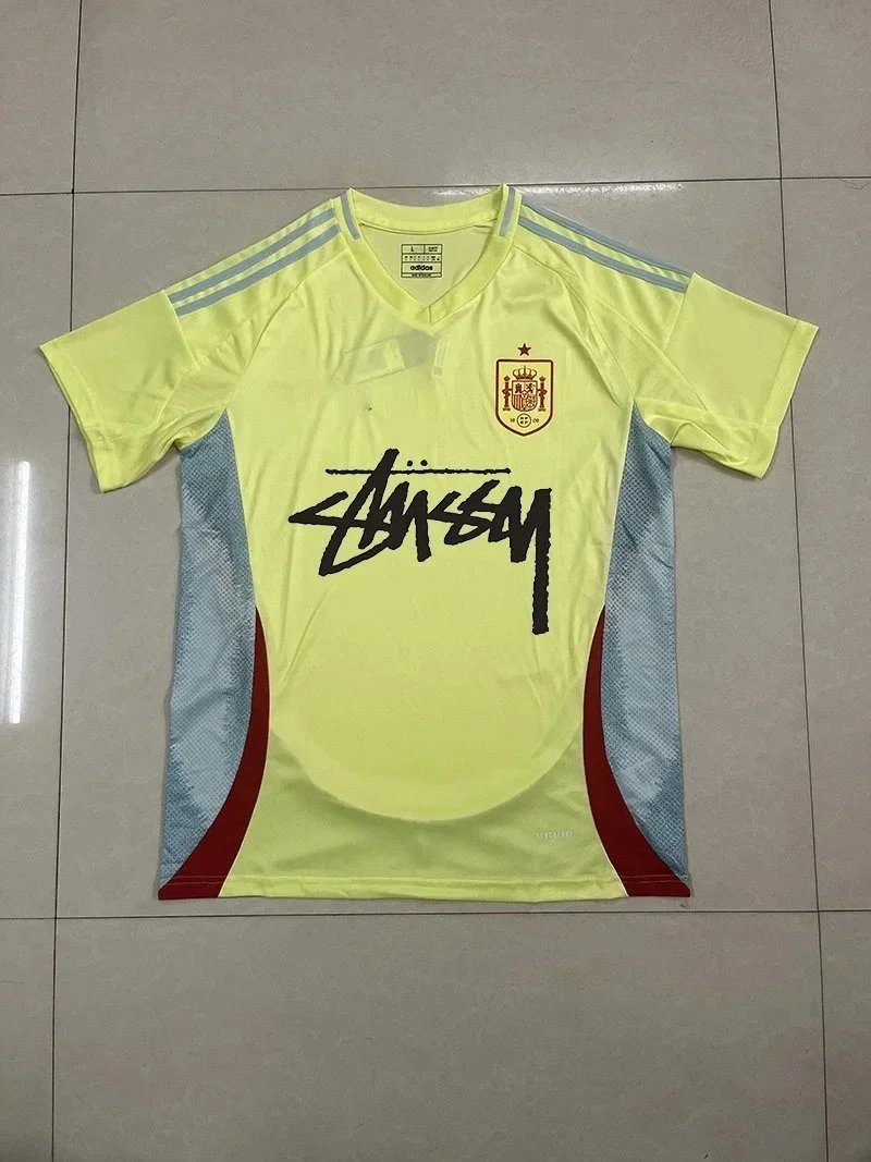 CBF Brazil x Artist Collaboration Christ the Redeemer Graphic Jersey - 6