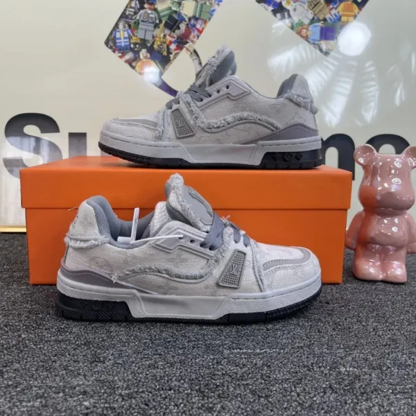 Louis Vuitton Trainer Low Distressed Gray Sneakers - 1