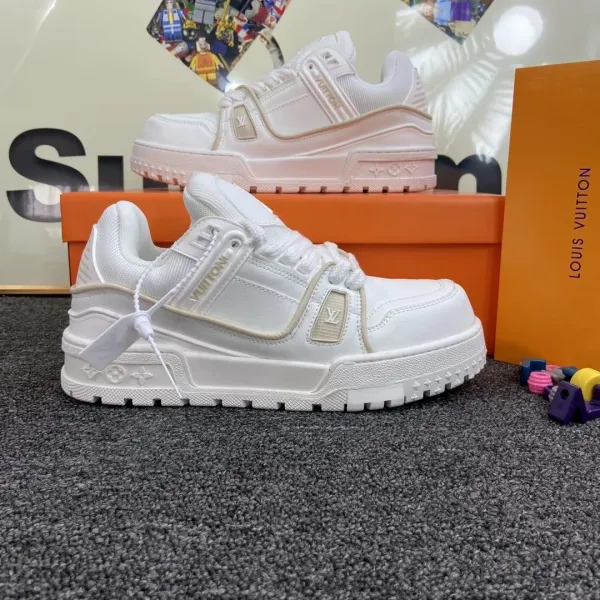 Louis Vuitton Archlight White Chunky Sneakers - 1