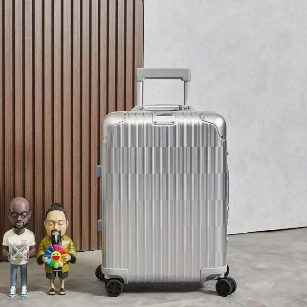 Rimowa Essential Check-In L Silver Aluminum Suitcase Travel Bags product listing in Litbuy spreadsheet finds