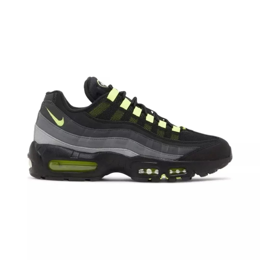 Air Max 95 Shoe photo 6