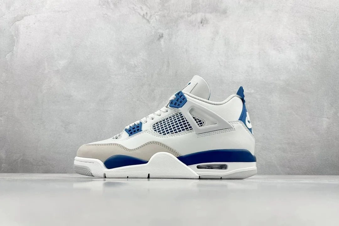White gray blue+white blue