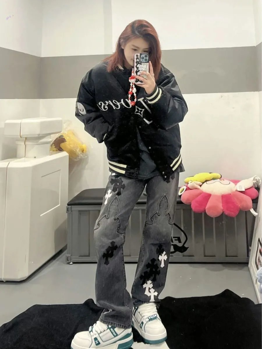 Cross Print Jeans photo 7