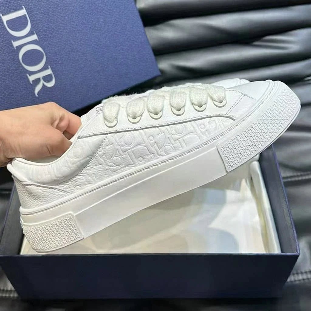 Thick-Sole Lace-Up Sneaker photo 8