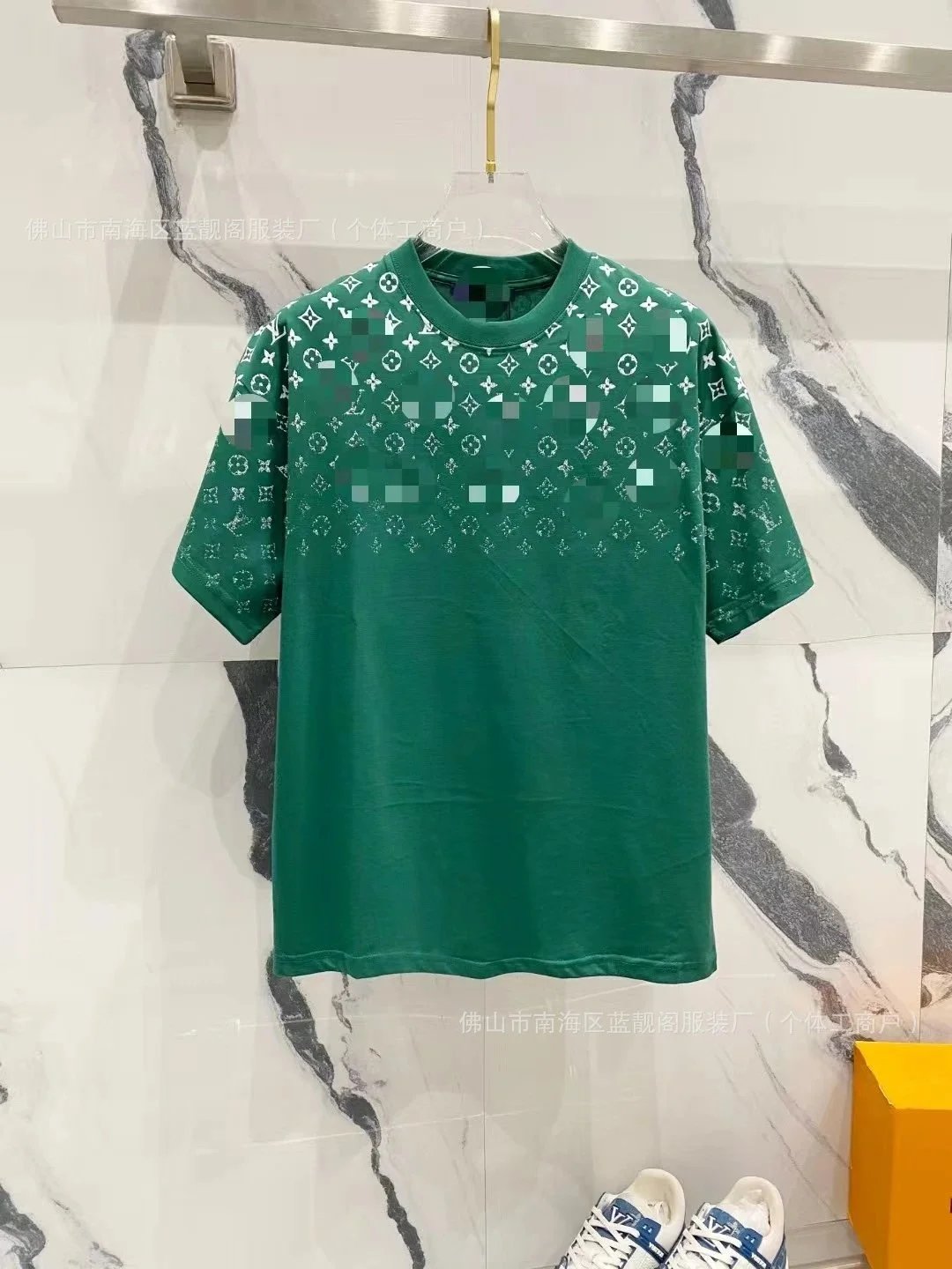 L17 Green