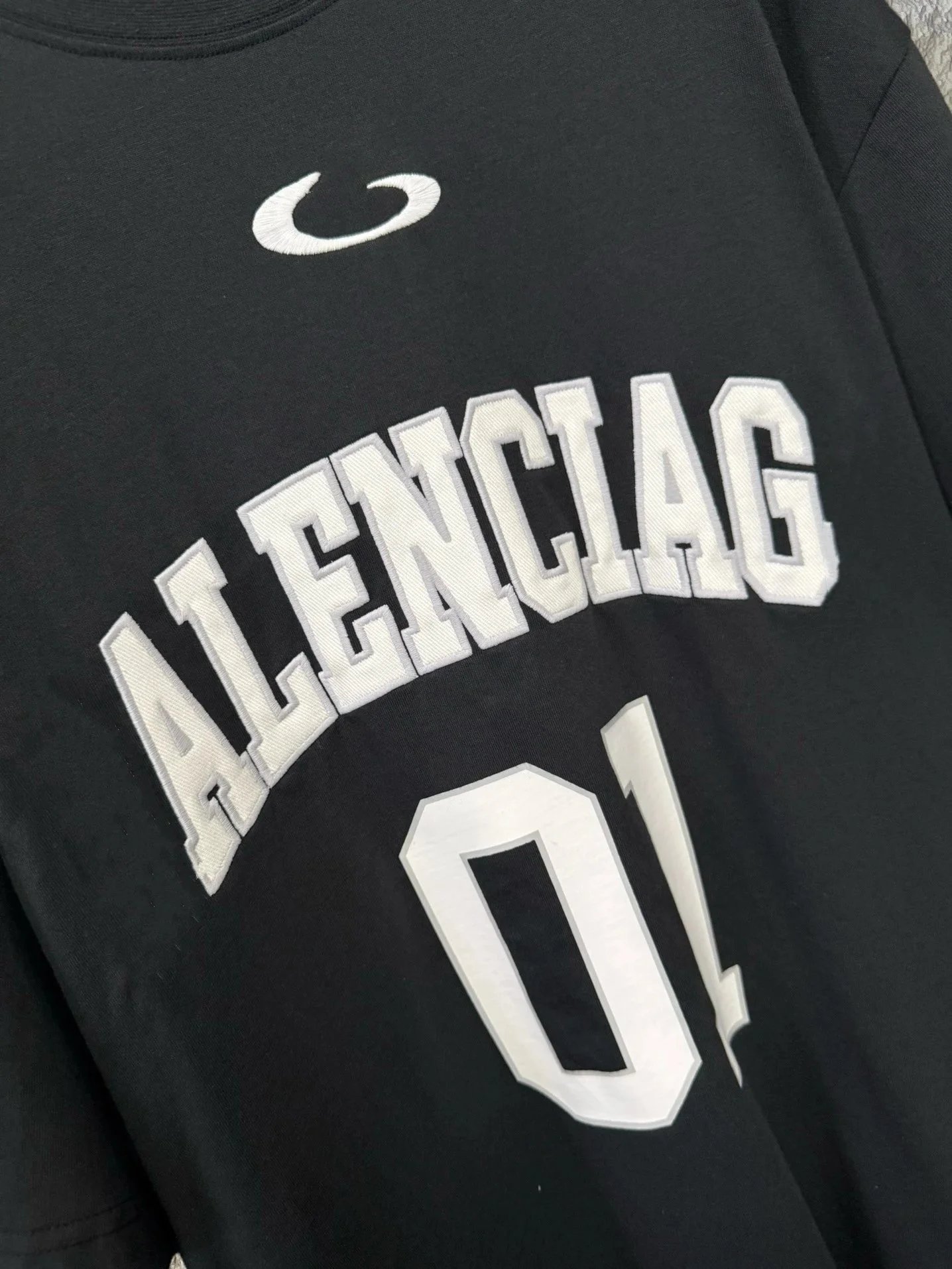 Balenciaga Alenciac 01 Black Oversized Jersey - 9