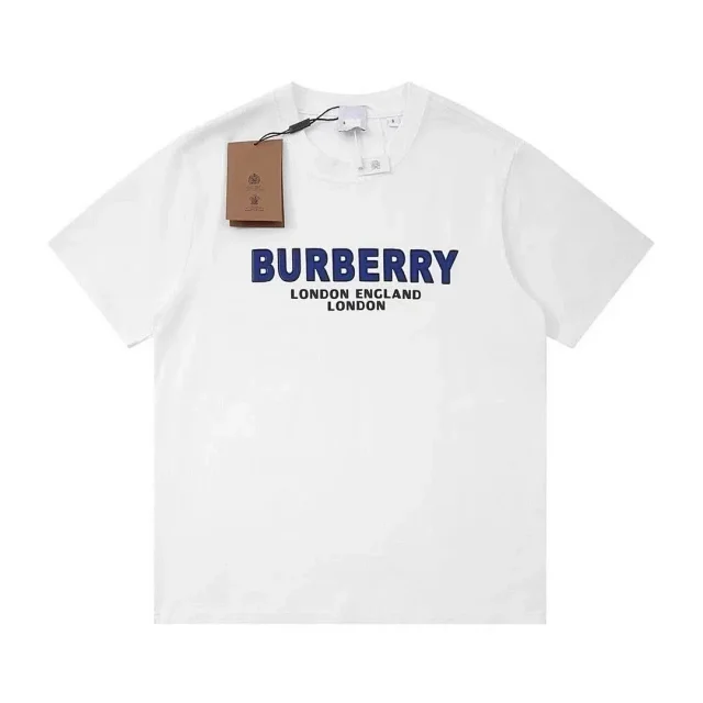 Burberry T-Shirts Short-Sleeve Graphic Print T-Shirt product detail image 2