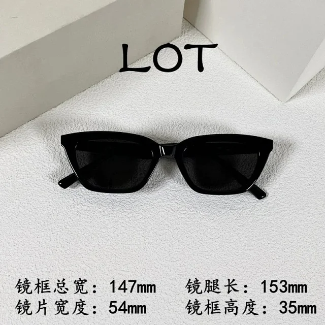 Unbranded Eyewear Assorted black sunglasses styles product detail image 2